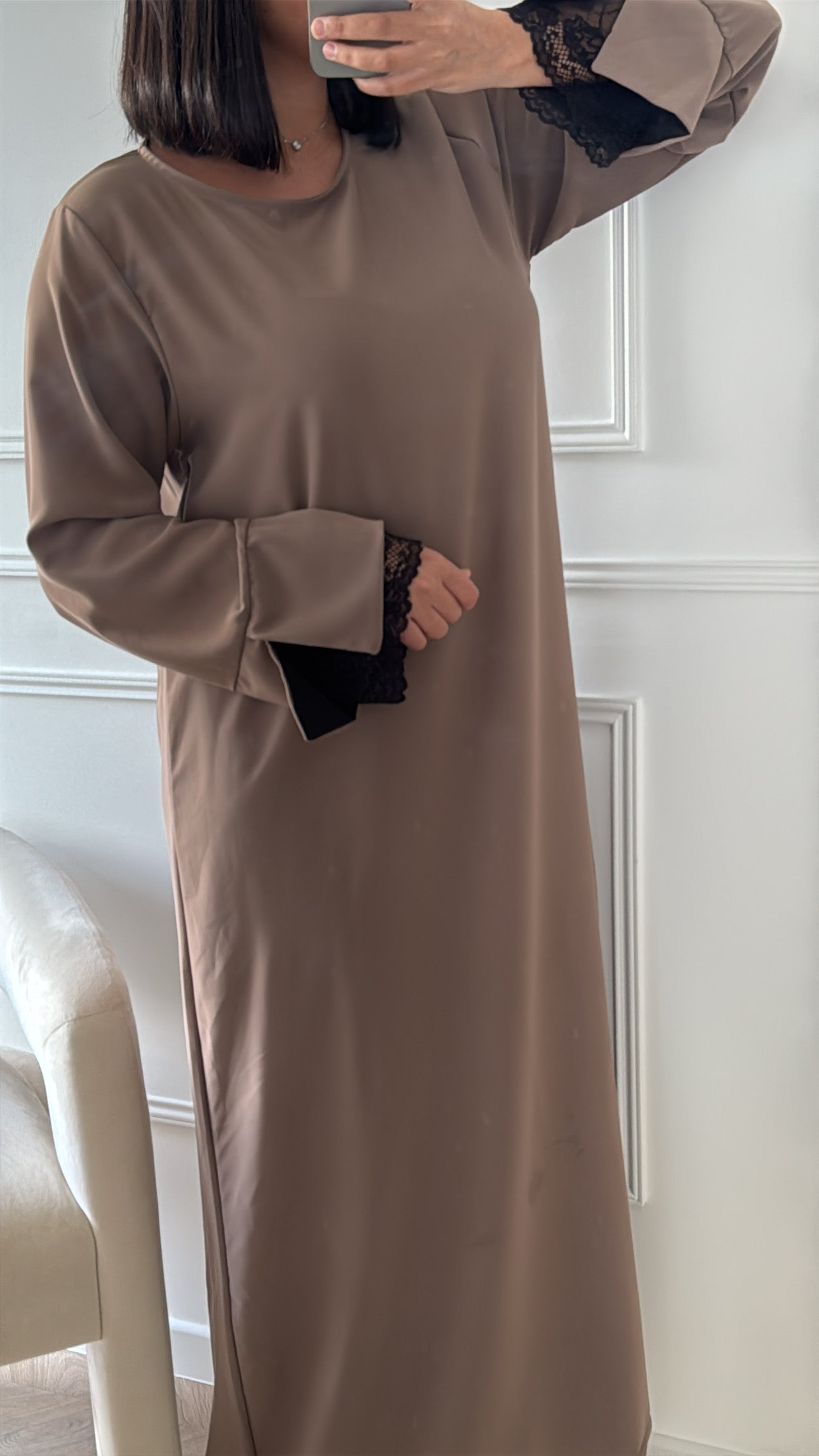 SAÏ | ABAYA DENTELLE TAUPE