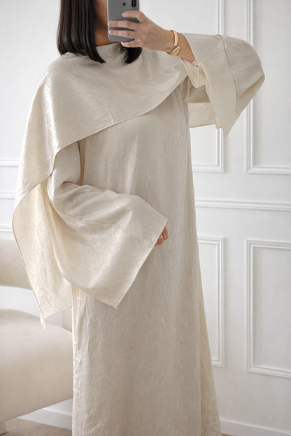 DUB | ABAYA STRUCTURÉE CRÈME