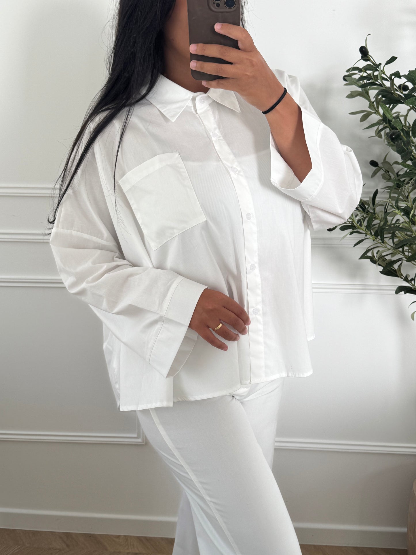 ESSENTIAL | CHEMISE BLANCHE